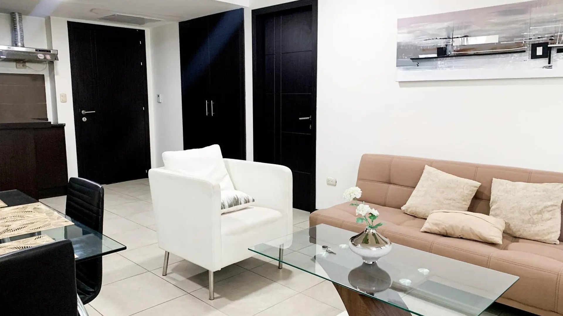 Suite Ejecutiva En El Puerto Santa Ana, Guayaquil 0*,  Ekvádor