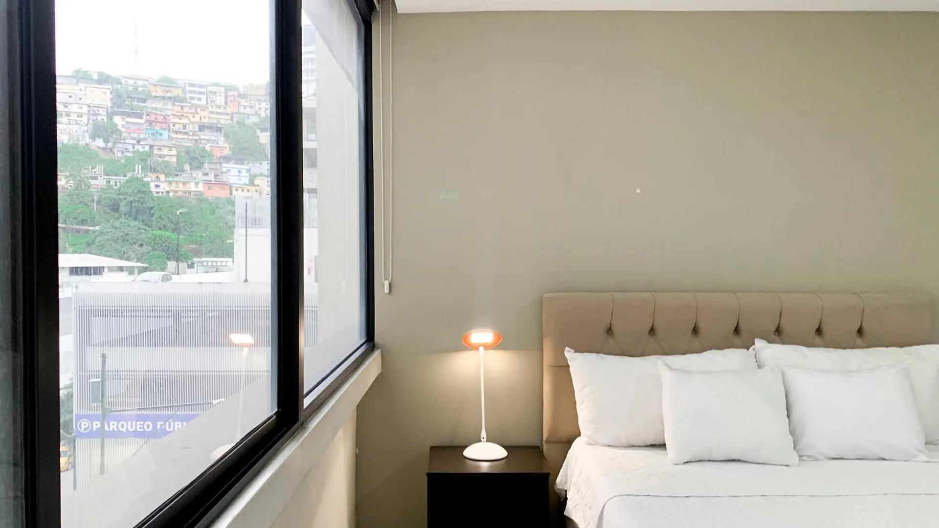 Suite Ejecutiva En El Puerto Santa Ana, Guayaquil Apartmán